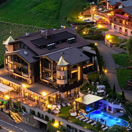 Alpin Garden Luxury Maison & Spa - Adults Only Ortisei Esterno foto