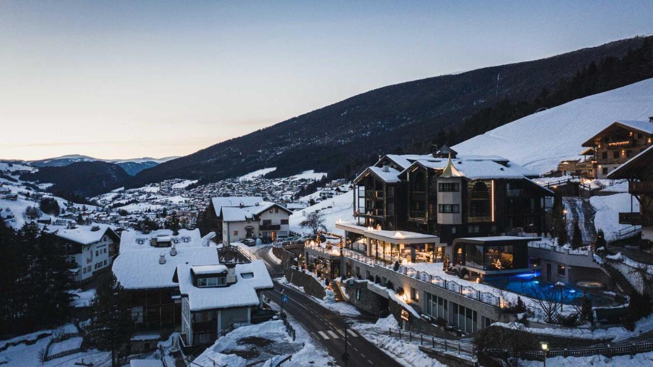 Alpin Garden Luxury Maison & Spa - Adults Only Ortisei Esterno foto